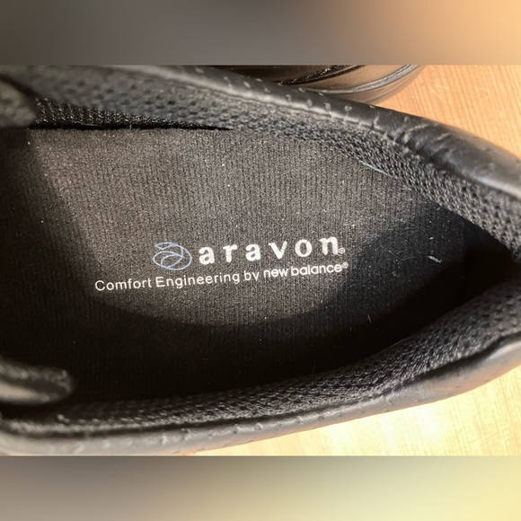 EUC Aravon Farren Black Leather Flats Arch Support Work Nursing Sneakers Size 10 - Picture 6 of 8